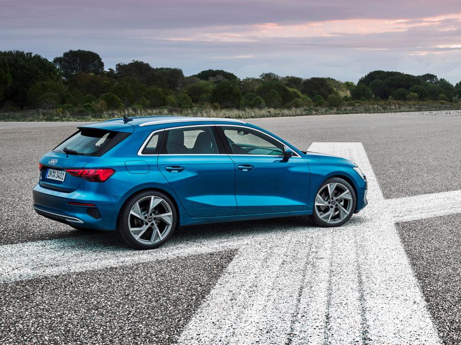  Audi A3 Sportback 35 TFSI 2020 года  (WW) (фото 13 из 57)